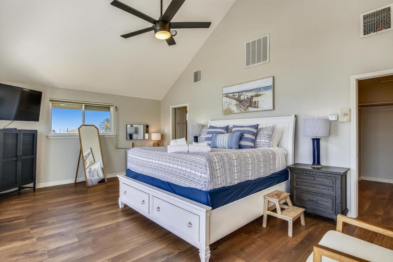 Villa Pool Days And Dock Nights Galveston Exterior foto