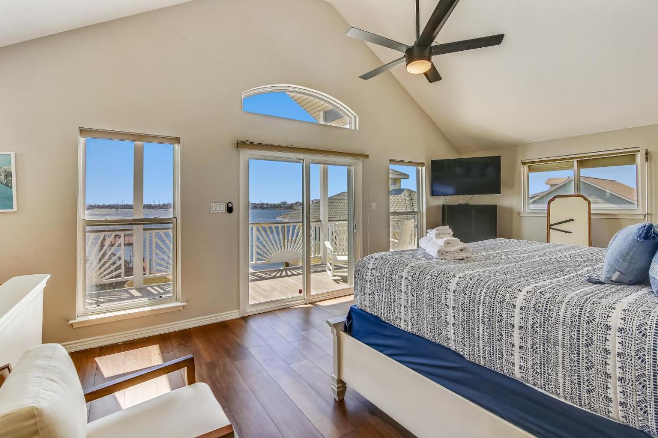 Villa Pool Days And Dock Nights Galveston Exterior foto